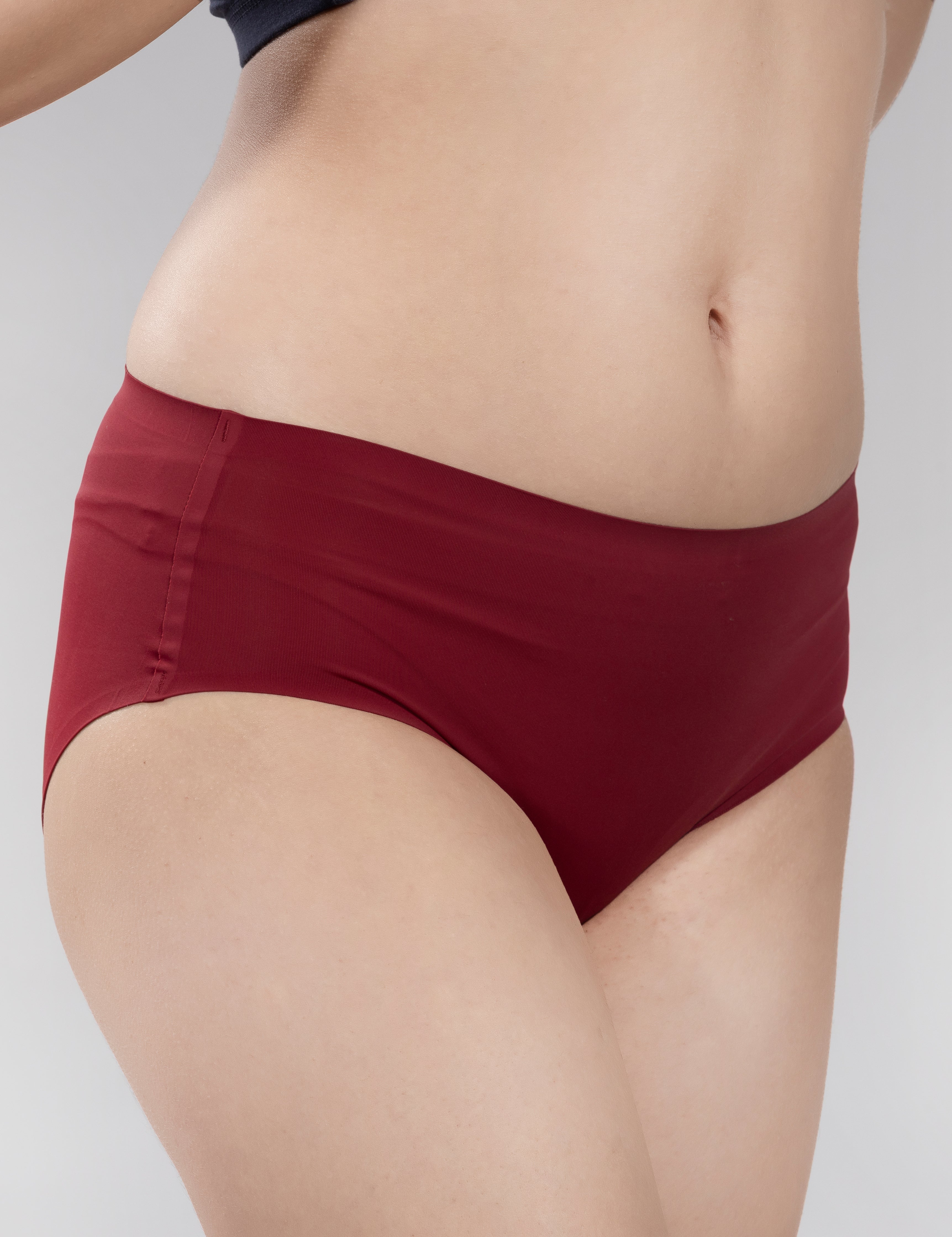 Image of FlexiSoft Seamless No-Show Panty – Maroon