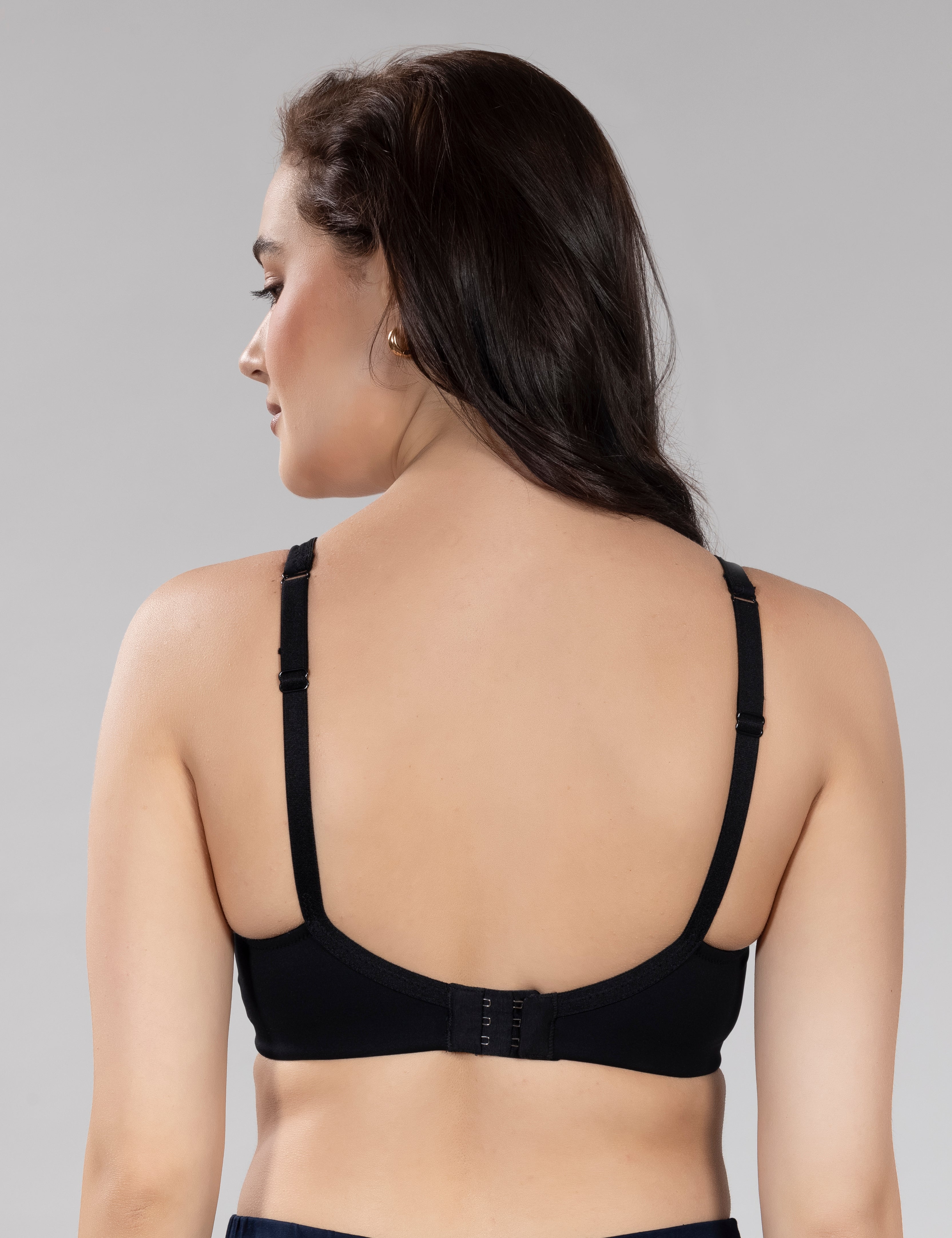 Image of SleekForm Minimizer Bra – Black